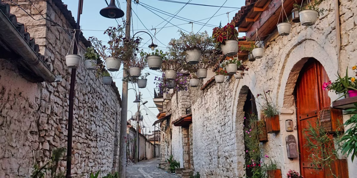 Berat – die Stadt der tausend Fenster